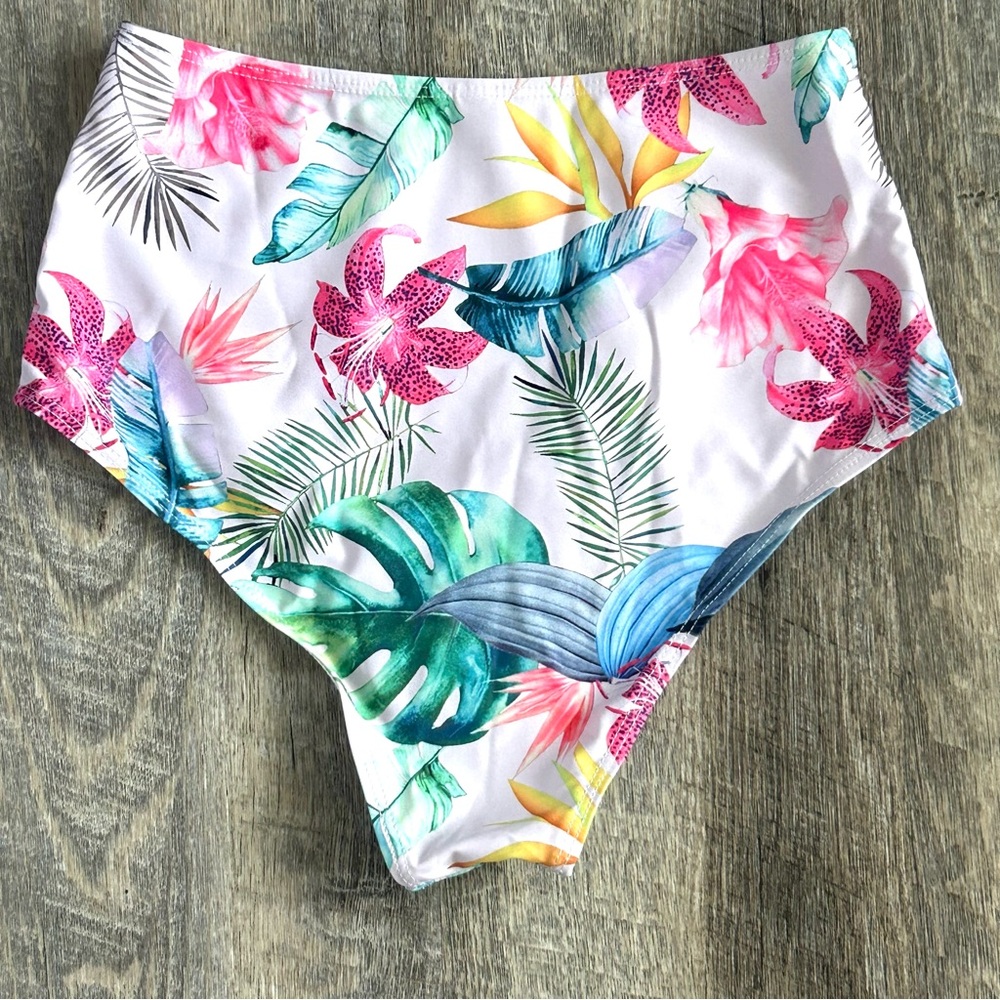 NWT 2 Piece Tropical Swim Suit High waisted Bikini Floral Palm - Picture 7 of 12